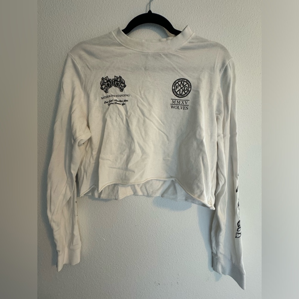 Darcsport long sleeve cropped shirt size small color white